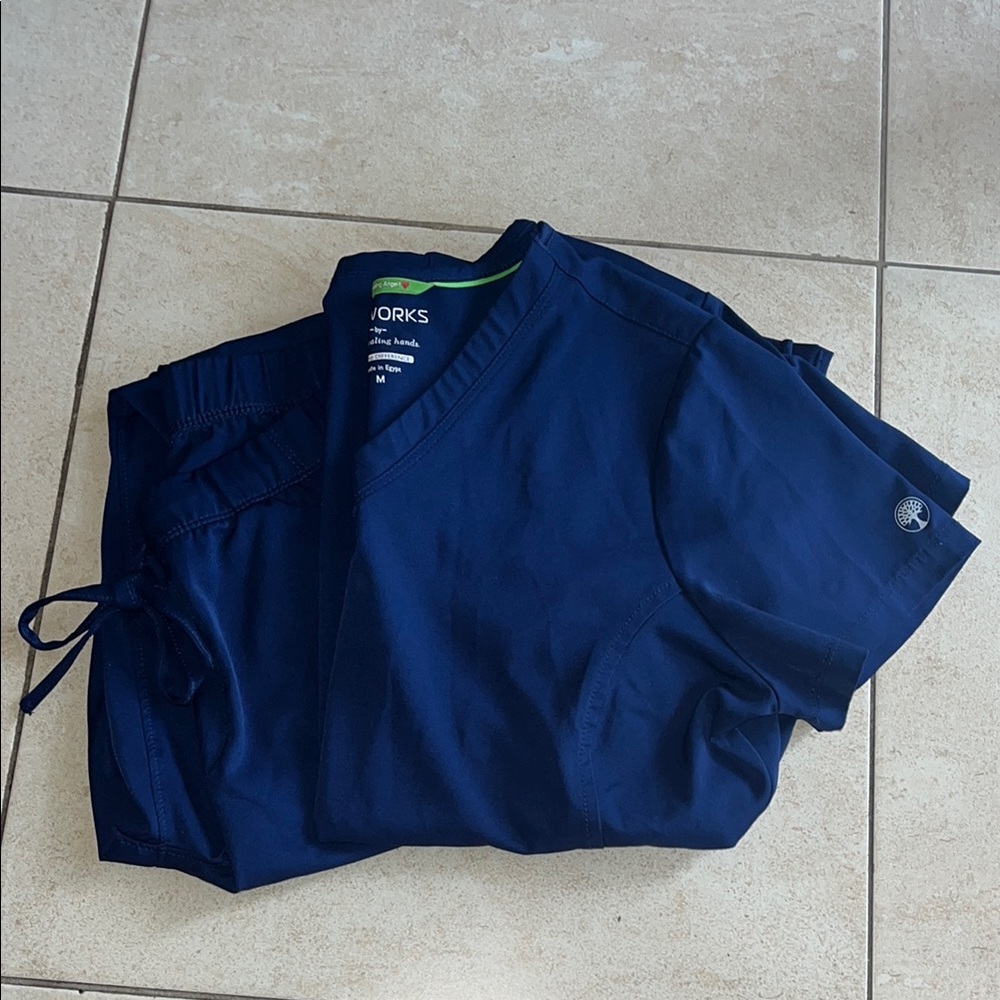 Healing Hands Scrub Set Navy Blue Size M